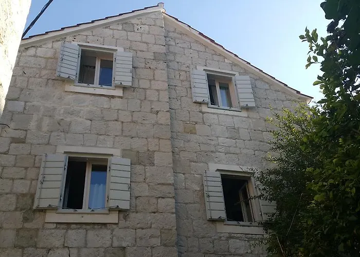 Koralj Apartament *