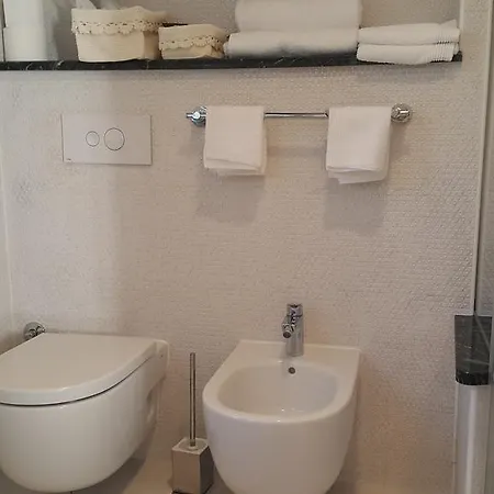 Koralj Apartment *