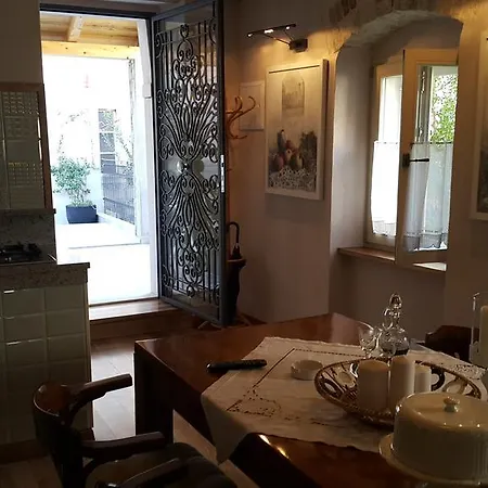 Koralj Apartment