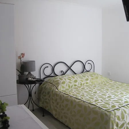 Apartment Koralj *